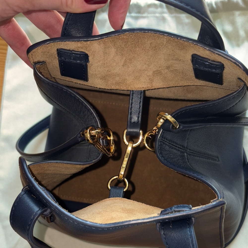 Loewe Hammock Nugget Bag Navy - Picture 7 of 9